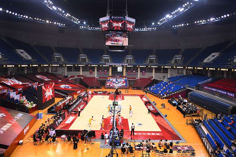 疫情下，NBA球賽重啟遇到LED顯示屏尷尬